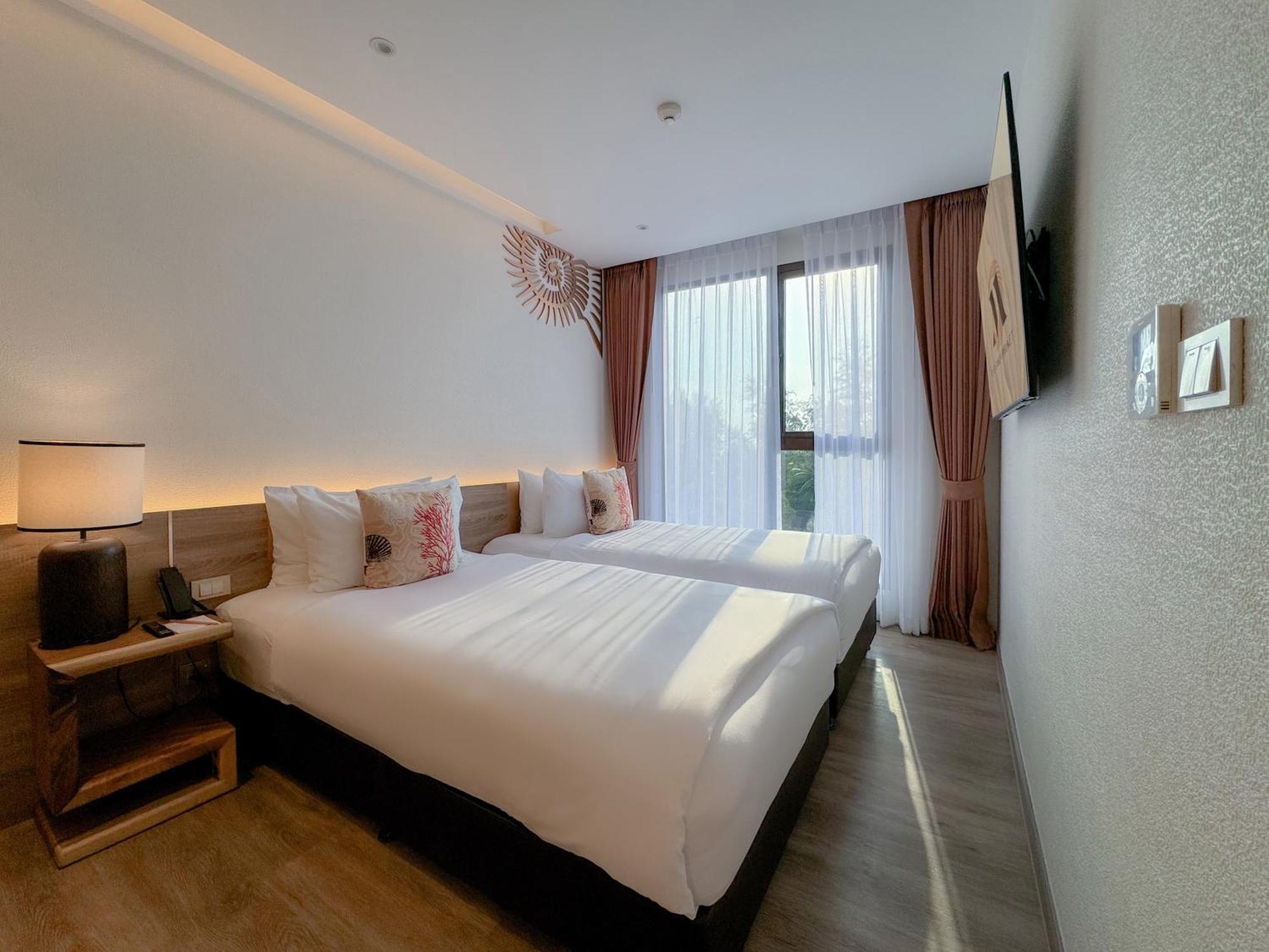 The Marin Phuket Strand Kamala Exterior foto